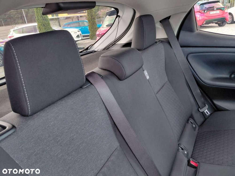 Toyota Yaris - 17