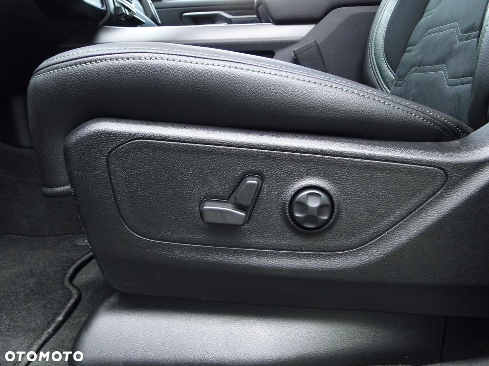 RAM 1500 5.7 Crew Cab Bighorn - 22