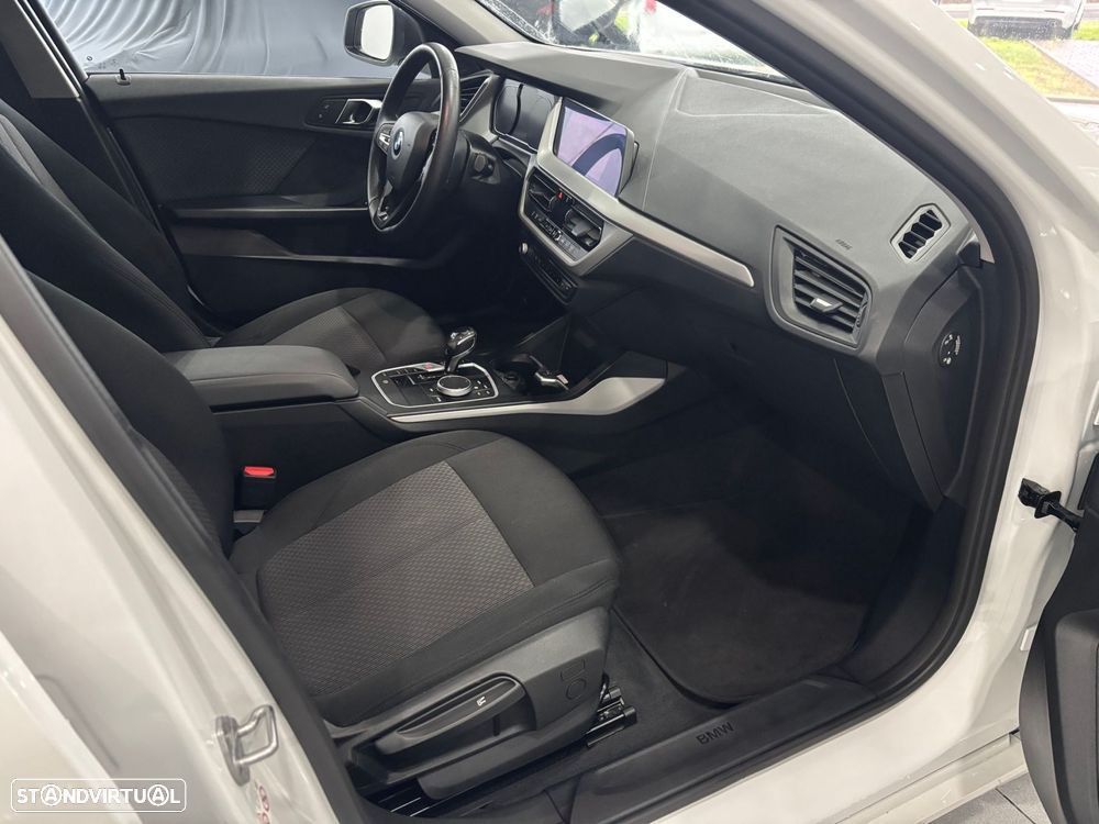 BMW 116 d Corporate Edition Auto - 12