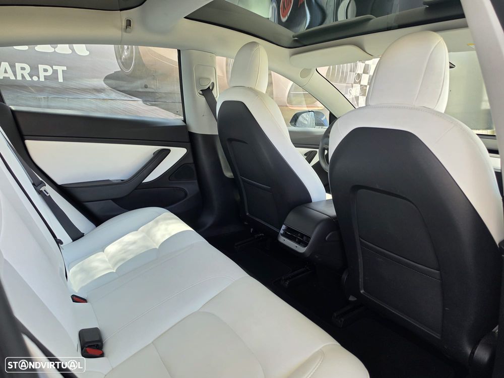 Tesla Model 3 Long-Range Dual Motor AWD - 14