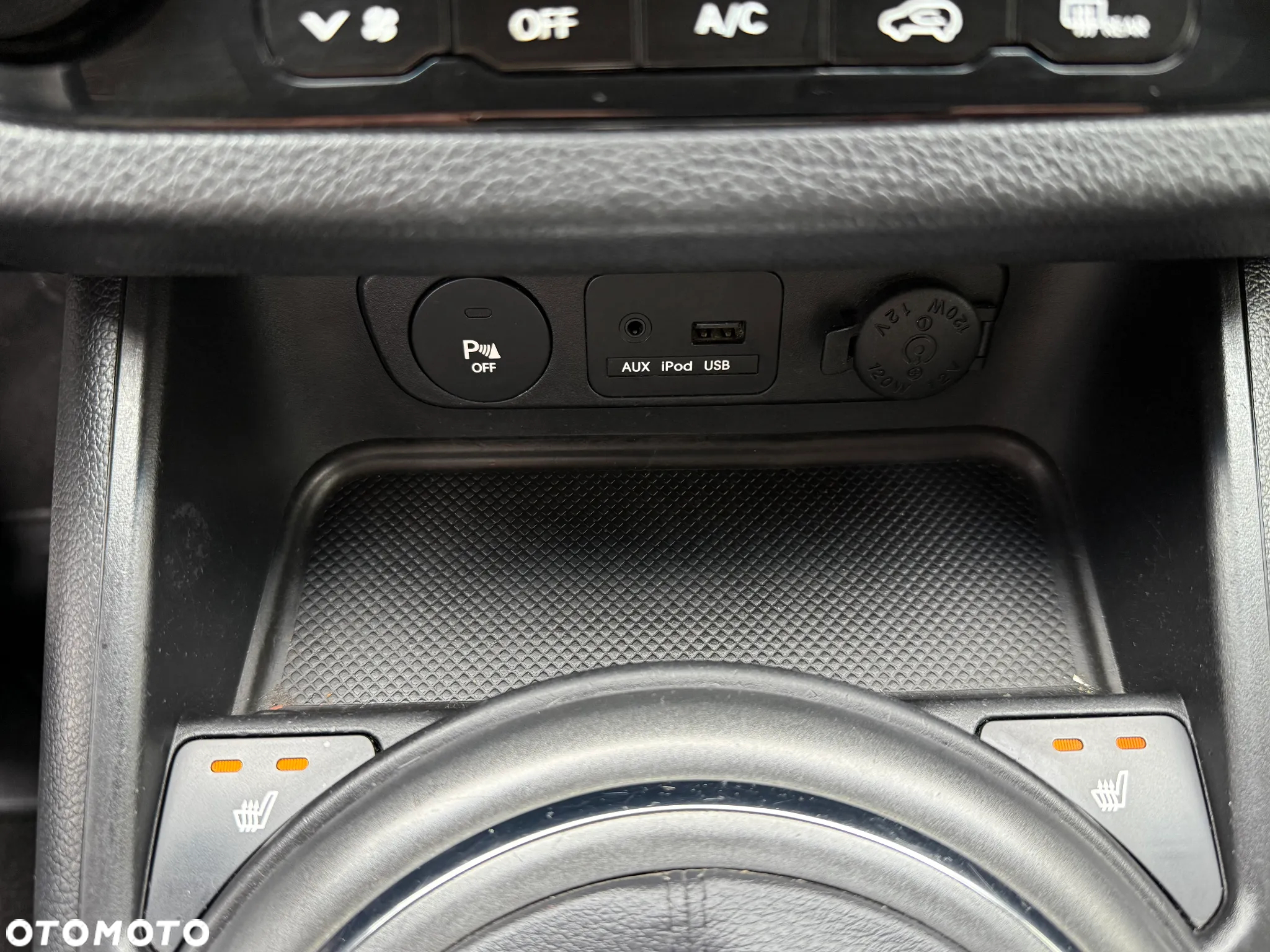 Kia Sportage - 16