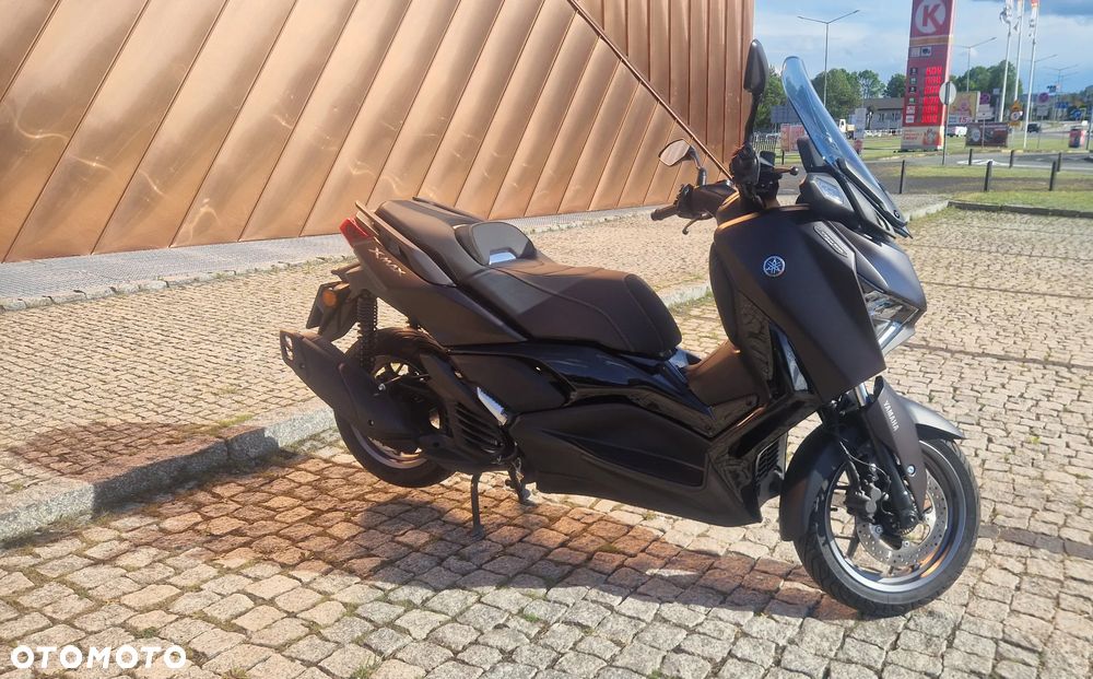 Yamaha X-max - 6