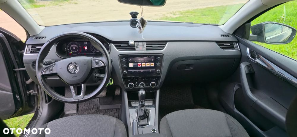 Skoda Octavia 1.5 TSI ACT Ambition DSG - 8