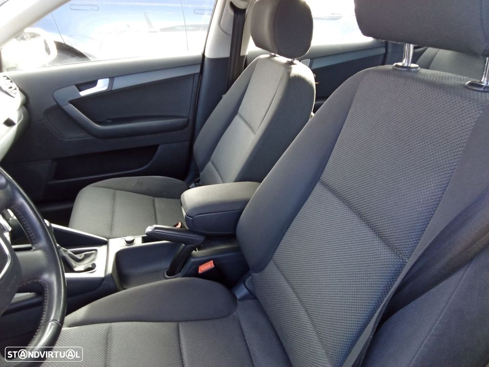 Audi A3 Sportback 1.6 TDI Advance - 13