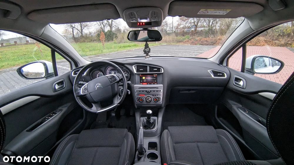 Citroën C4 1.2 e-THP Selection - 8