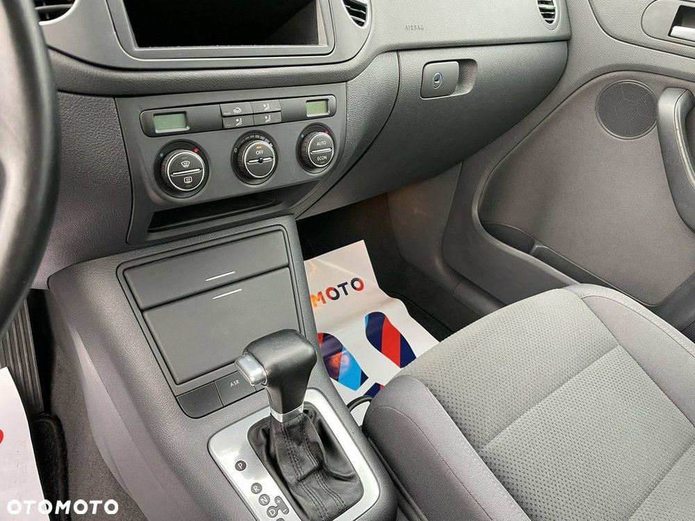 Volkswagen Golf Plus - 22