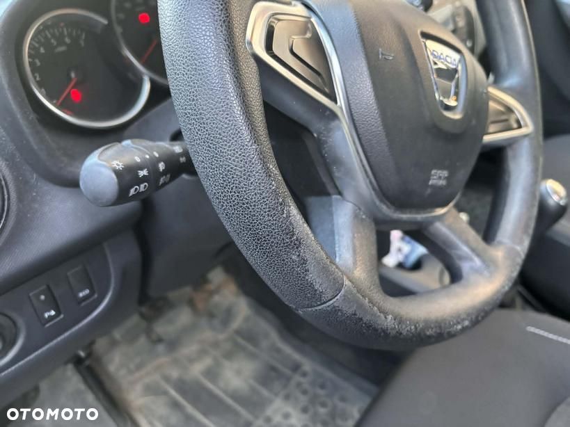 Dacia Logan - 5
