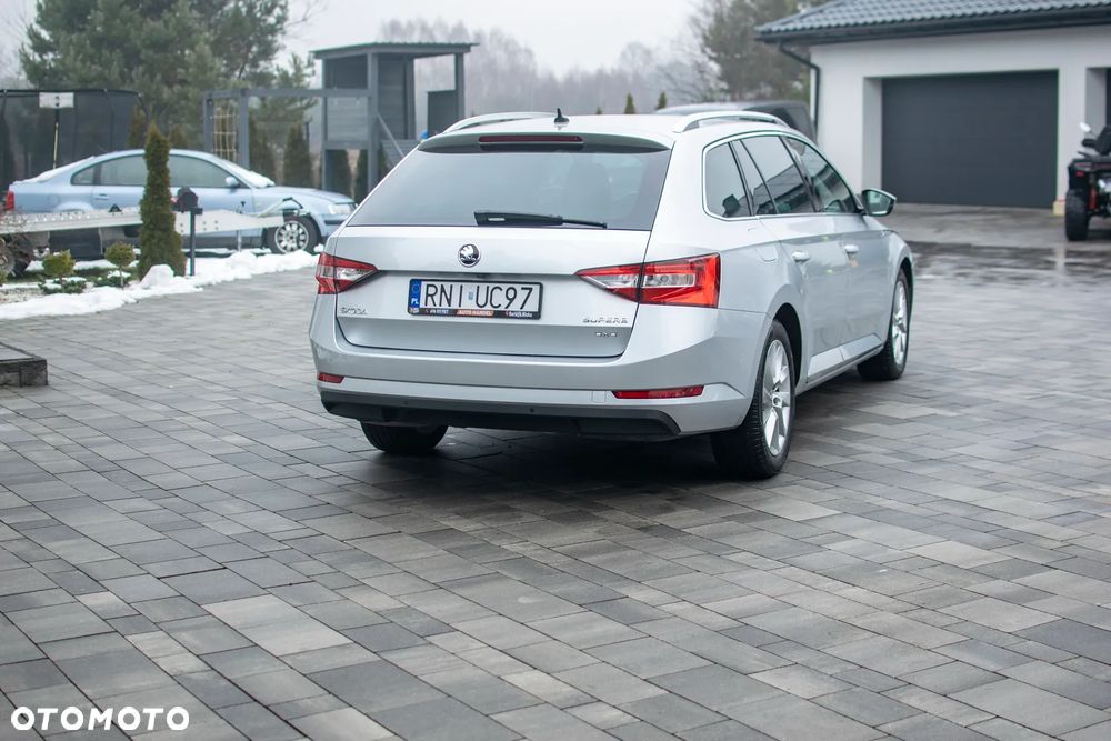 Skoda Superb - 15