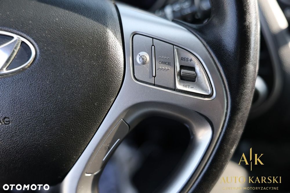Hyundai ix35 - 23