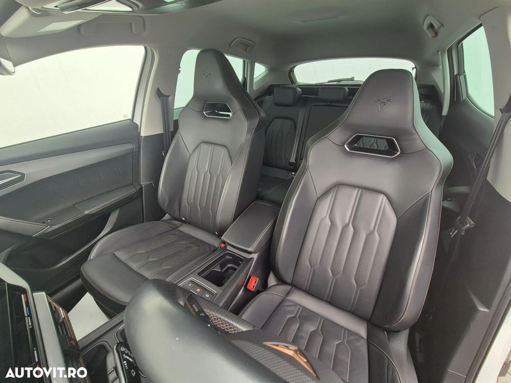 Cupra Formentor 1.4 e-HYBRID DSG - 11