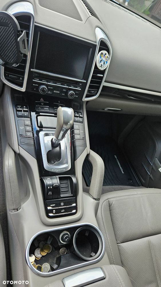 Porsche Cayenne Diesel Platinum Edition - 4