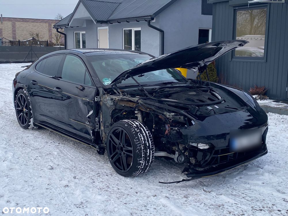 Porsche Panamera - 7