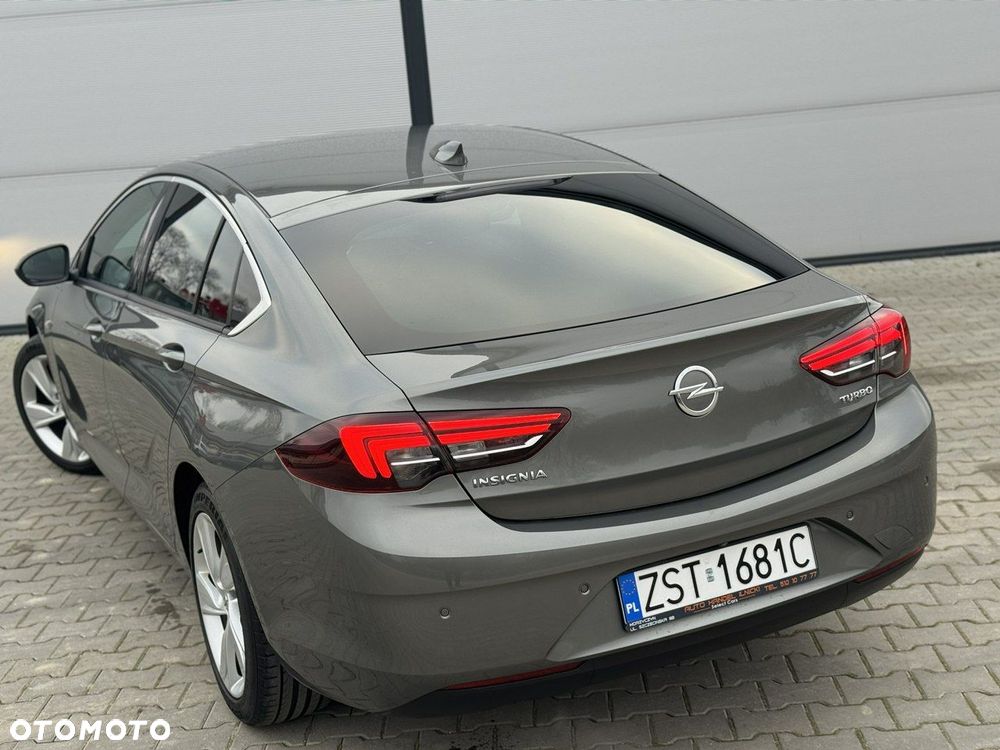 Opel Insignia - 12