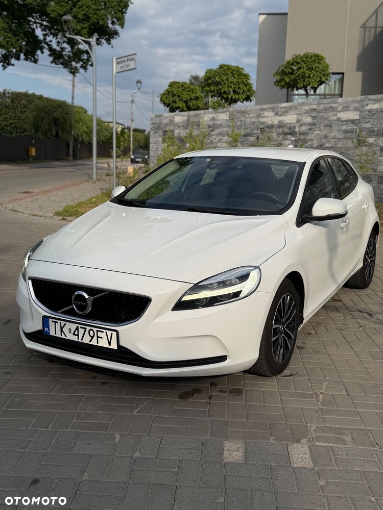 Volvo V40 D2 Geartronic Momentum - 2