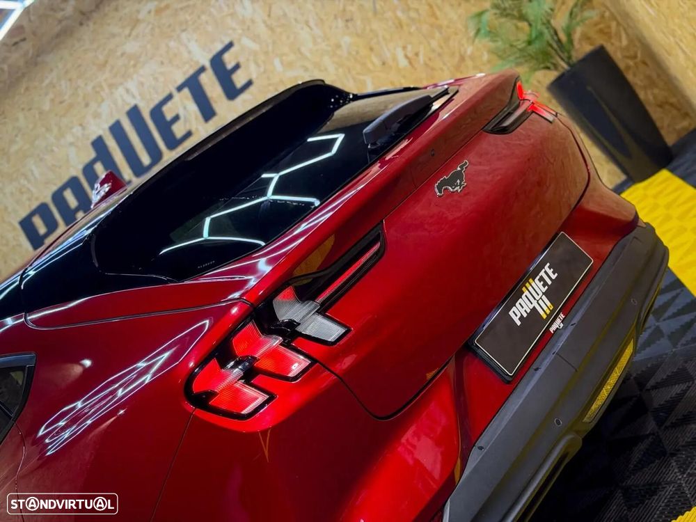 Ford Mustang Mach-E - 38