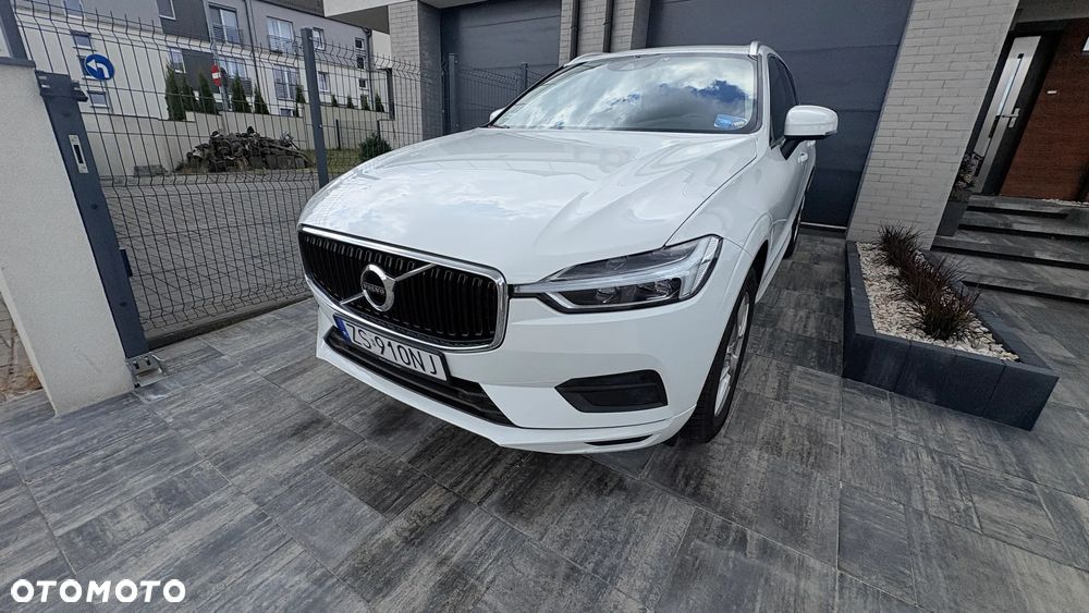 Volvo XC 60 T4 Momentum - 8