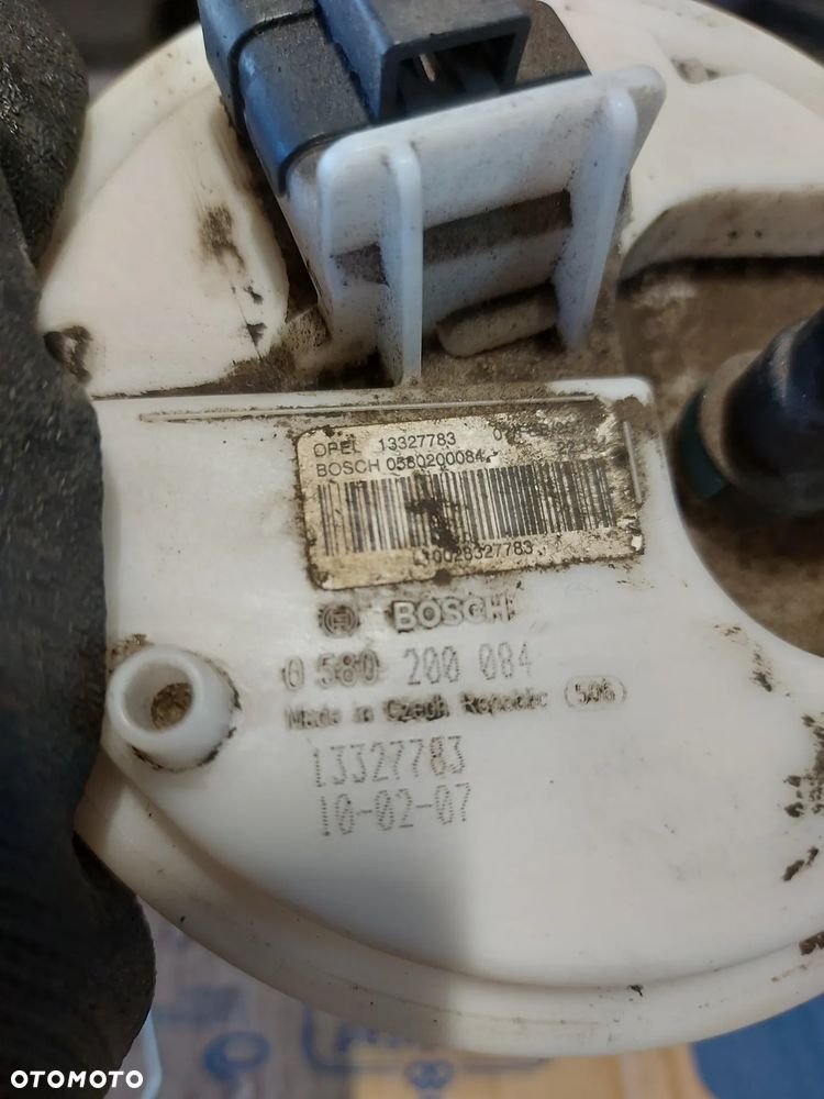 OPEL CORSA 1.0/1.2/1.4B POMPA PALIWA 0580200084 - 5