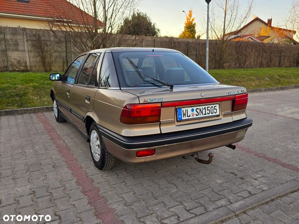 Mitsubishi Lancer - 3