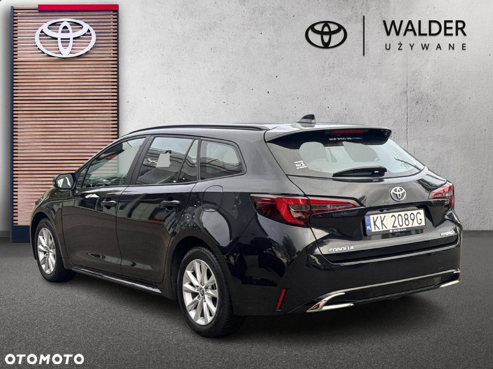 Toyota Corolla 1.8 Hybrid Comfort - 4