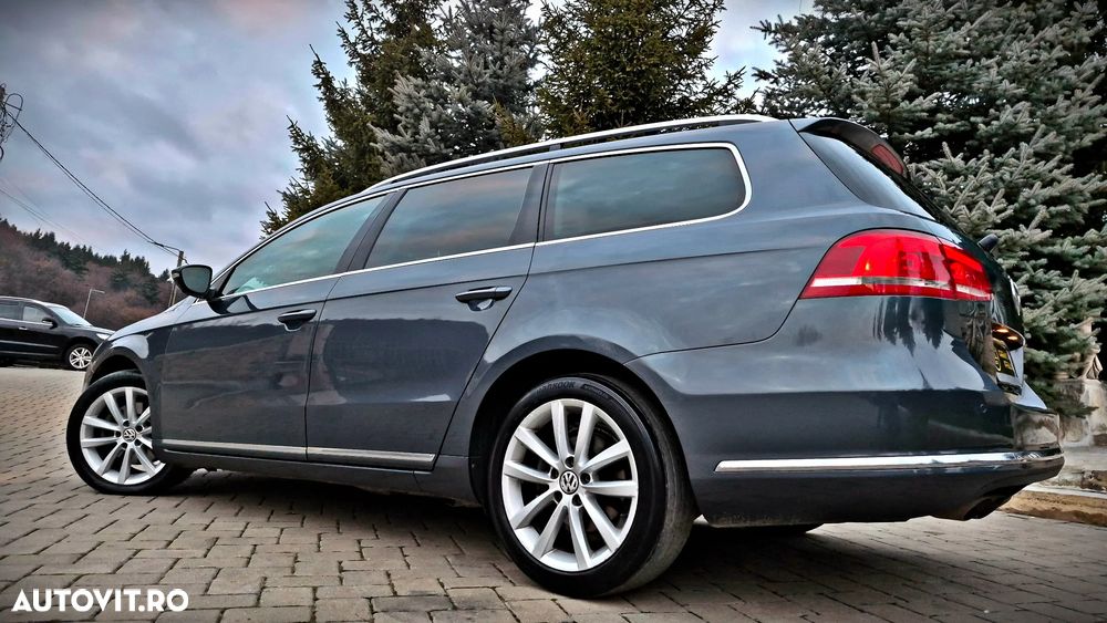 Volkswagen Passat Variant 2.0 Blue TDI DSG SCR Highline - 3