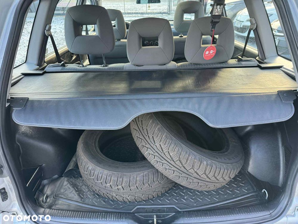 Mitsubishi Space Star 1.6 Family - 14