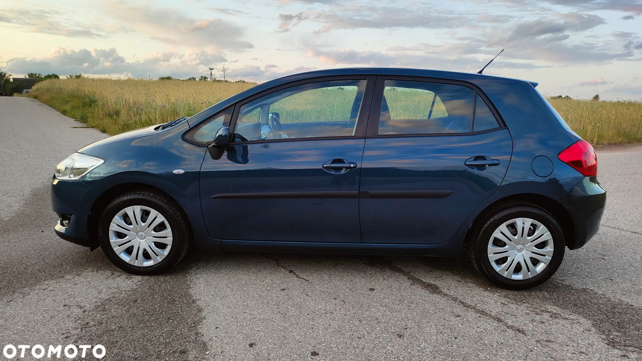 Toyota Auris 1.6 VVT-i Premium - 29