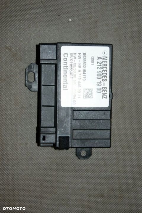 MERCEDES E W212 E200 E220 STEROWNIK POMPY PALIWA