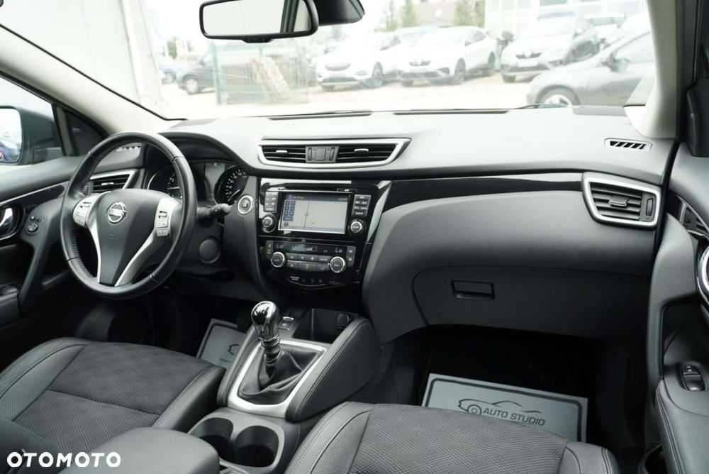 Nissan Qashqai 1.2 DIG-T Tekna EU6 - 11
