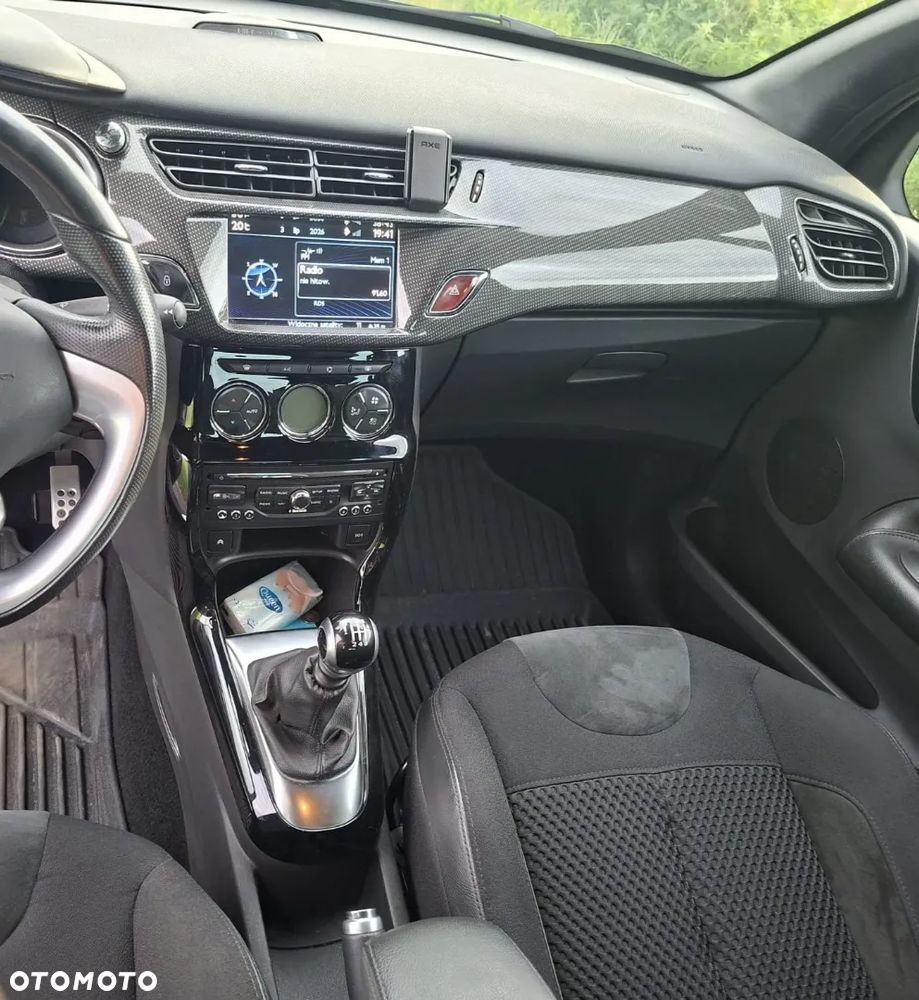 Citroën DS3 THP 155 SportChic - 10