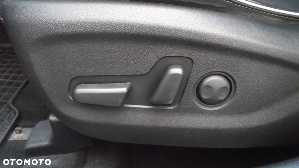 Kia Sportage 1.6 T-GDI GT Line 2WD - 19
