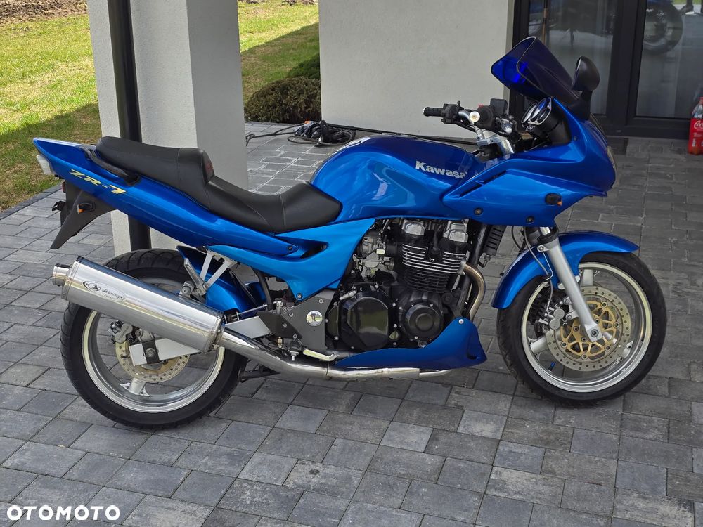 Kawasaki ZR - 13
