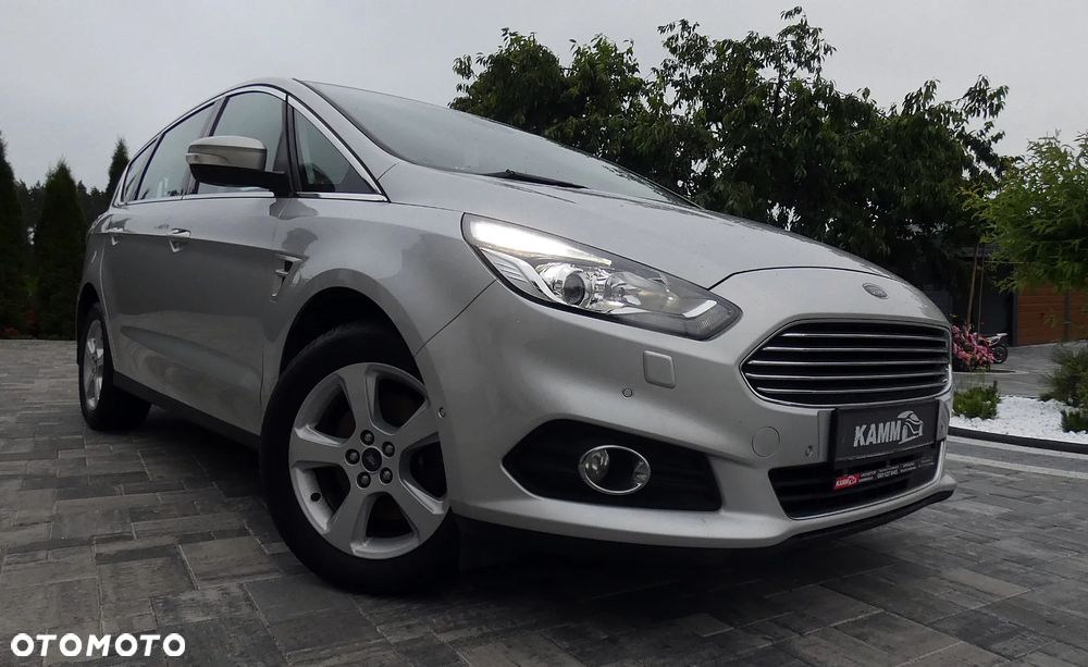 Ford S-Max 1.5 EcoBoost Titanium - 23