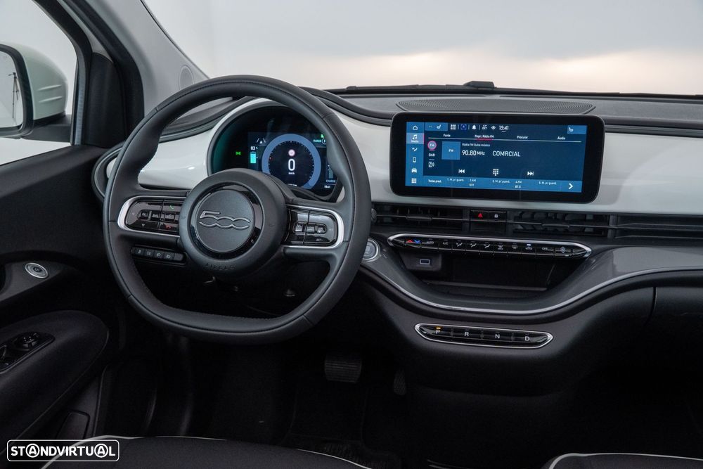 Fiat 500e C Icon - 34