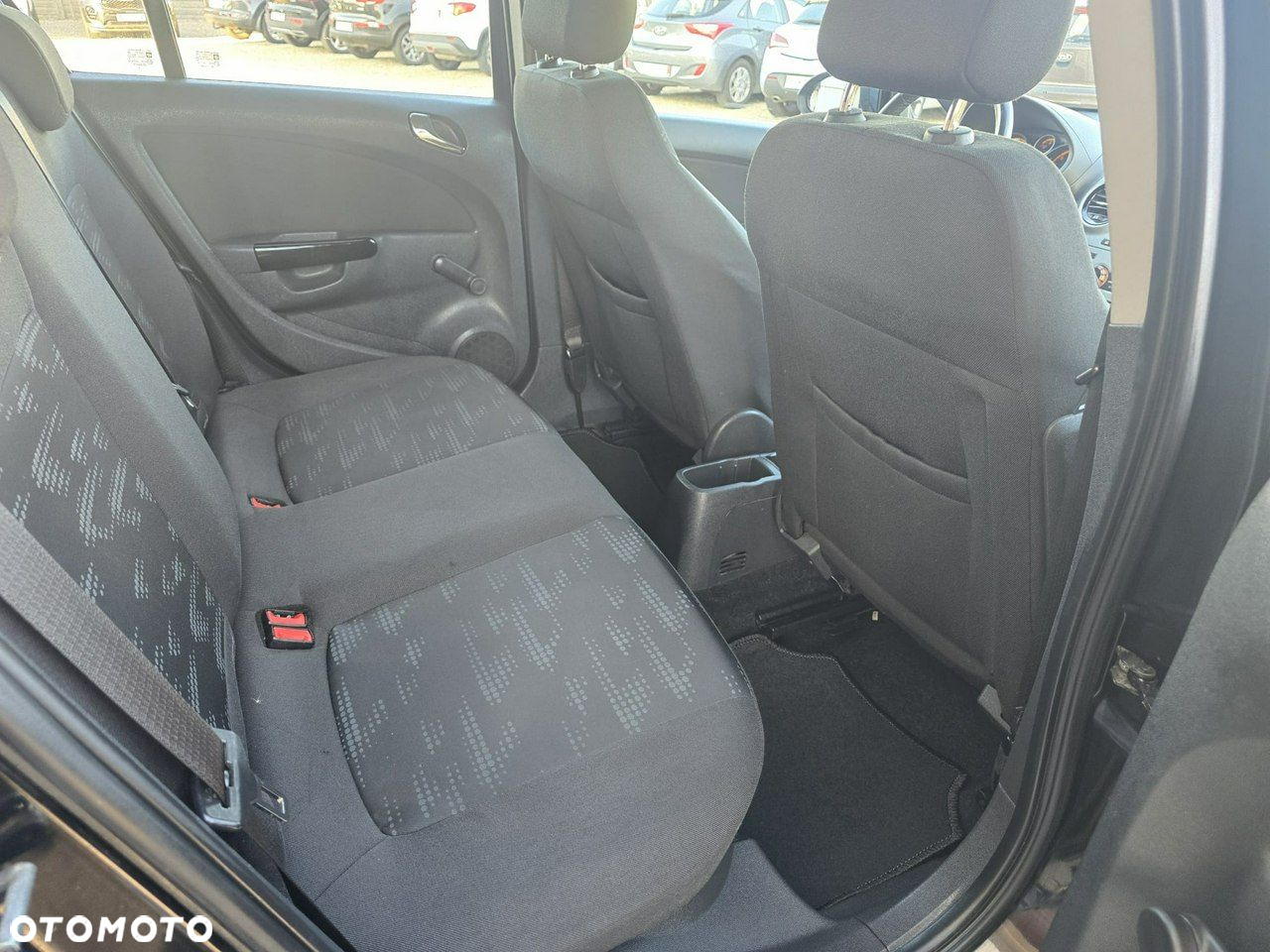 Opel Corsa - 12