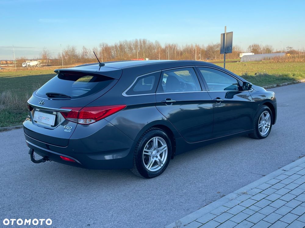 Hyundai i40 1.7 CRDi Comfort + - 32
