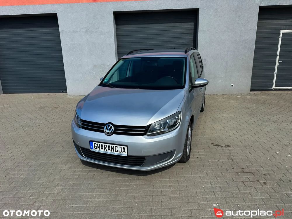 Volkswagen Touran - 4