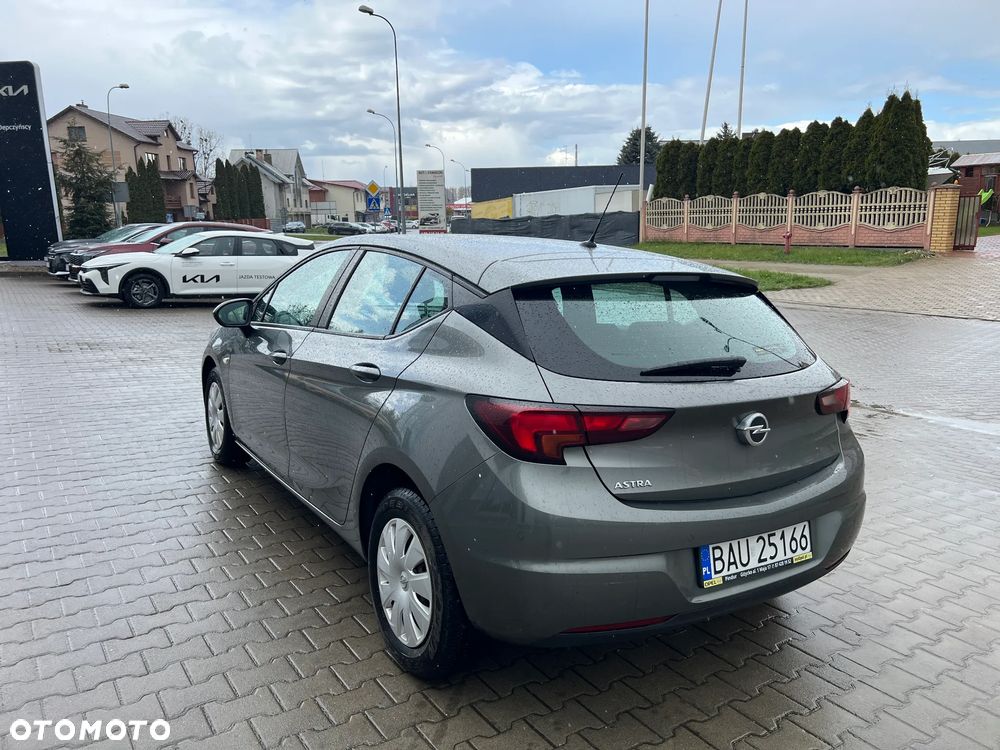 Opel Astra 1.4 Essentia - 13