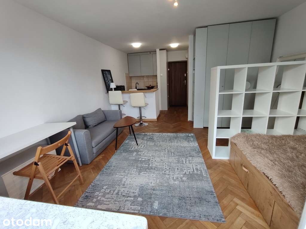 Śródmieście Powiśle kawalerka 28m2 z balkonem na Koźmińskiej za 2550zł