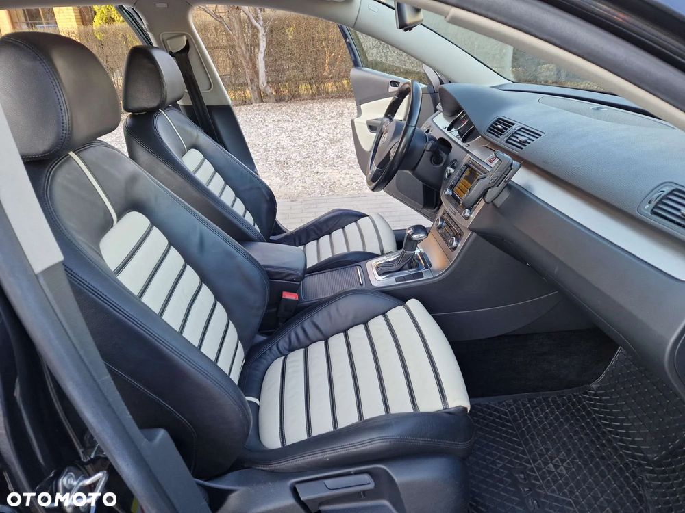 Volkswagen Passat Variant 2.0 TDI Highline DSG - 26