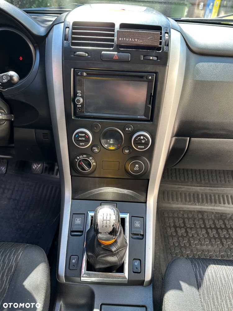 Suzuki Grand Vitara - 4