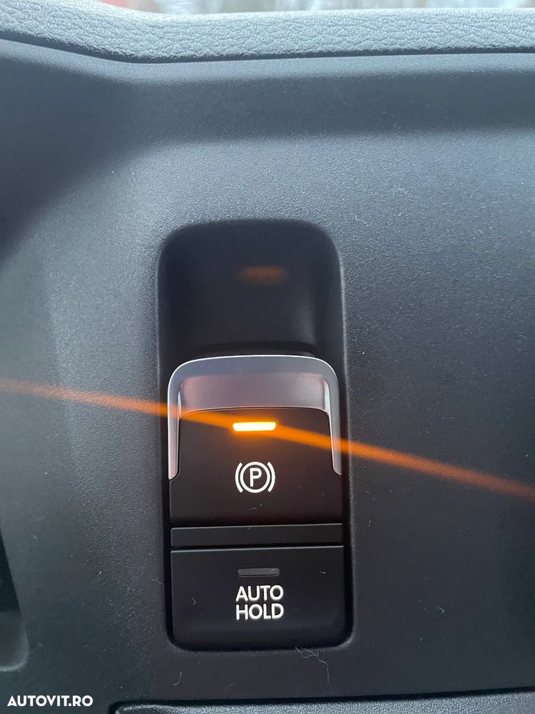 Volkswagen Crafter 3.5 CD Sasiu L4 FWD 103kW - 17