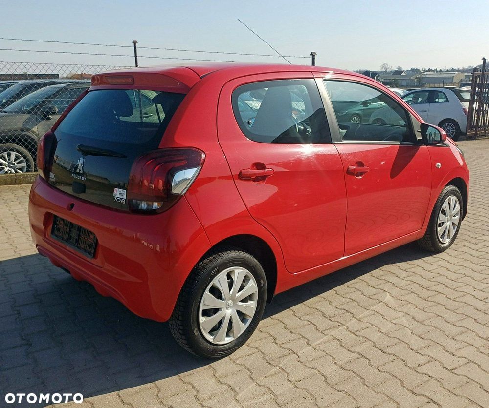 Peugeot 108 - 4