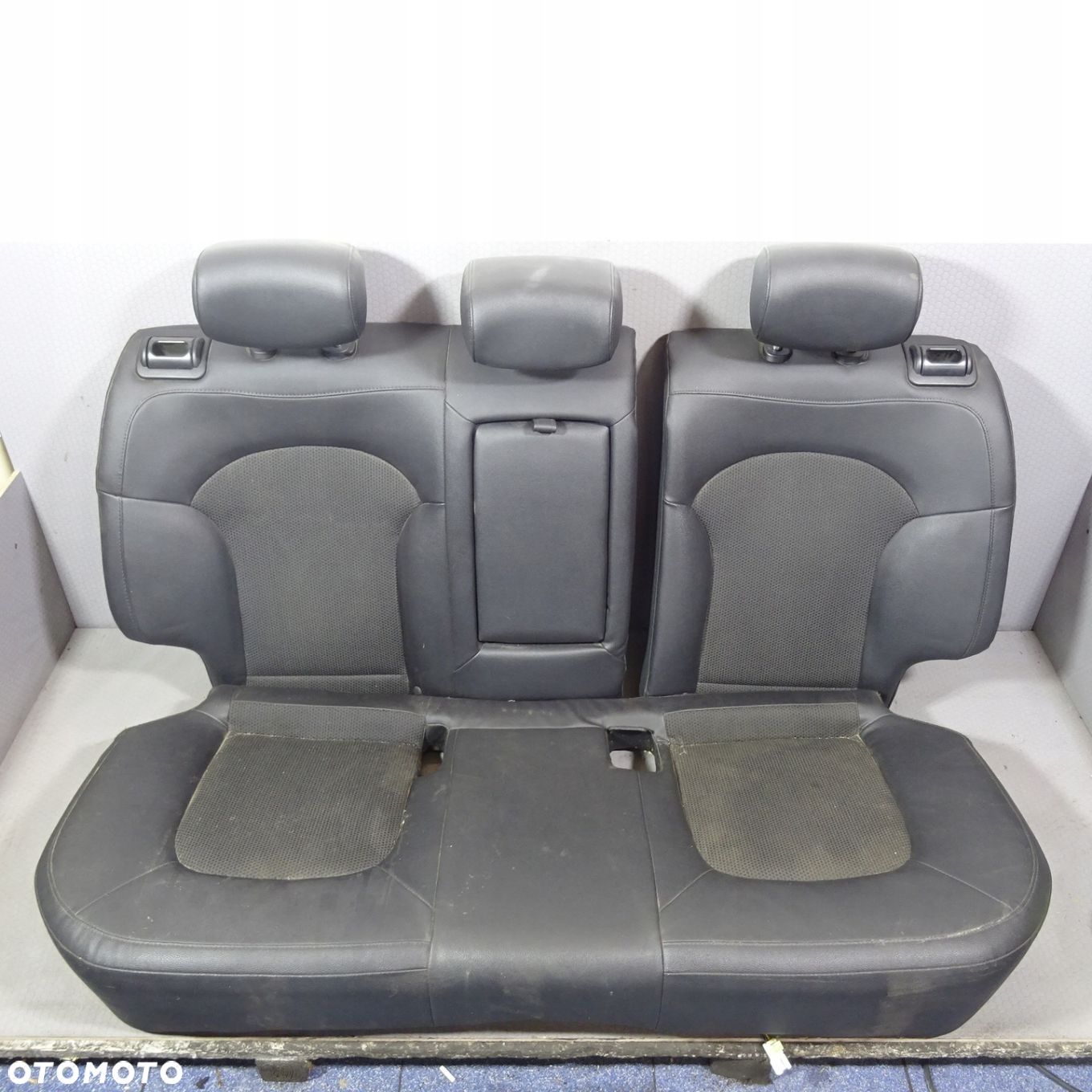 HYUNDAI IX35 KANAPA FOTEL TYŁ GRZANA - 1