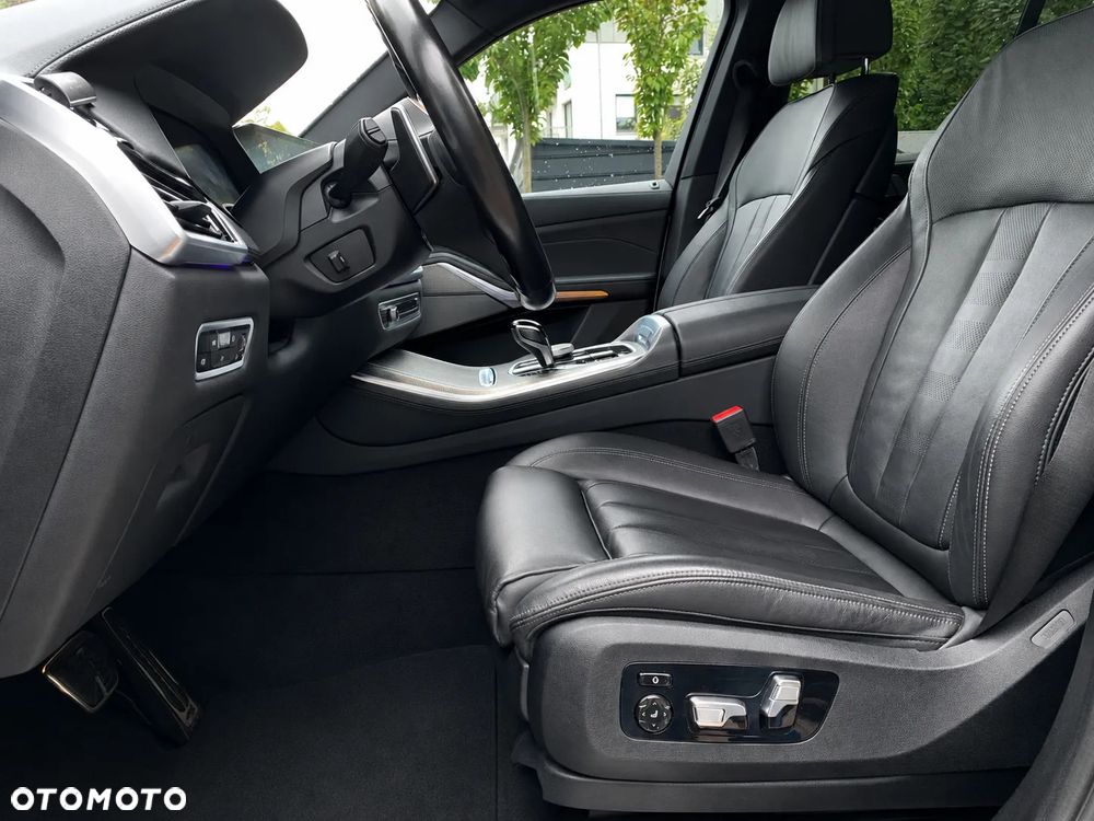 BMW X5 xDrive30d mHEV sport - 12
