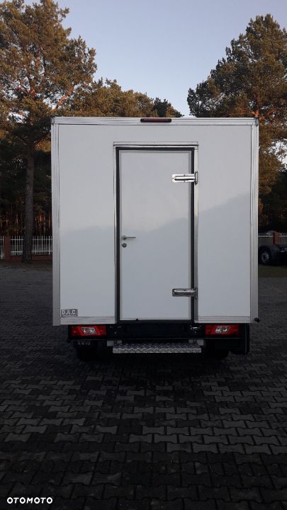 Schody tylne lub boczne typ drabinowy - 19