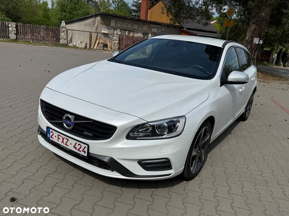 Volvo V60 D4 Drive-E R-Design Summum - 21