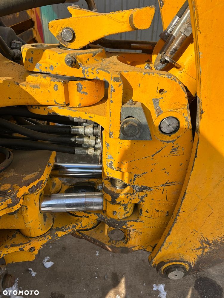 JCB 3CX Sitemaster - 8