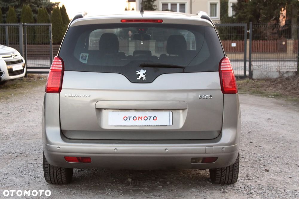 Peugeot 5008 HDI FAP 150 Premium - 8