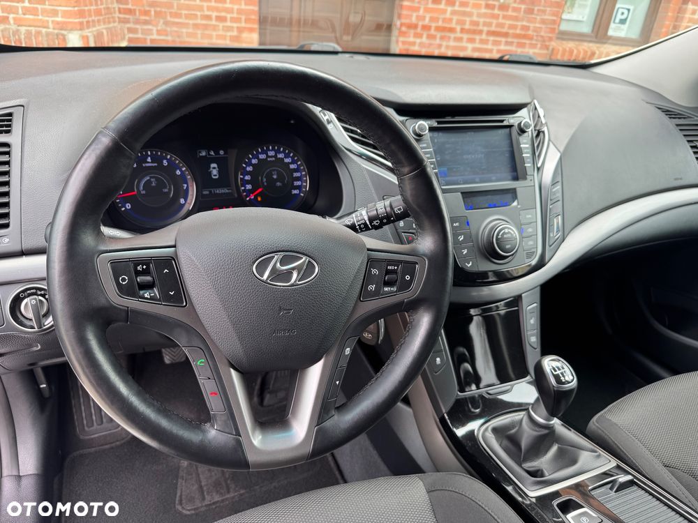 Hyundai i40 i40cw 1.6 Fifa World Cup Edition - 21