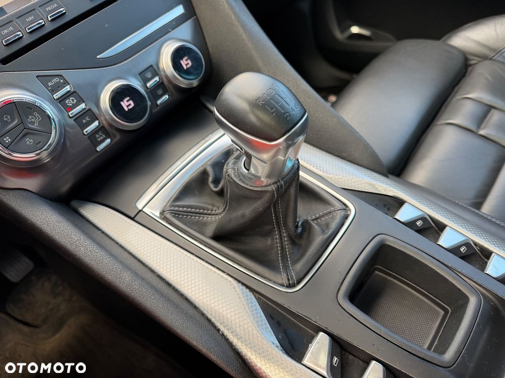 Citroën DS5 1.6 THP SportChic - 9